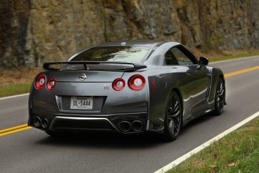 深圳罗湖区1急用钱找生意贷款公司靠谱吗全方位解析